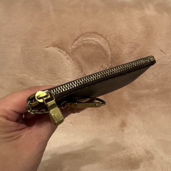LV key pouch DE - Picture 6 of 12
